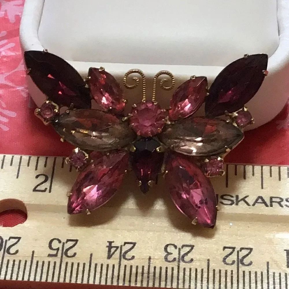 Perfect vintage pink rhinestone butterfly brooch